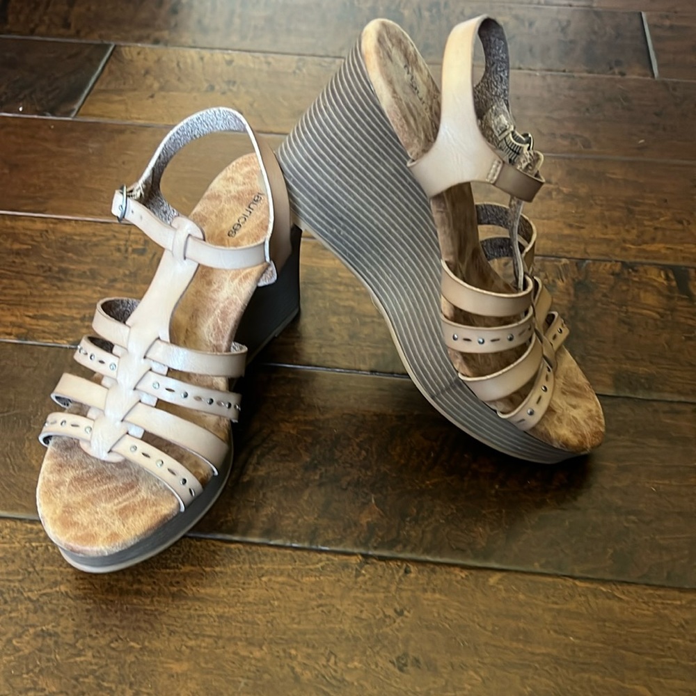 Brand new wedges
